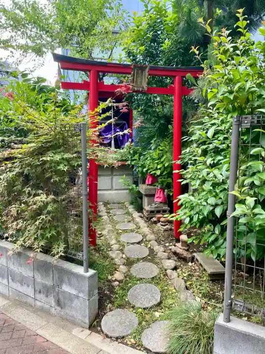 豊川稲荷(東京都)