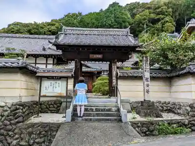 龍済寺の山門・神門