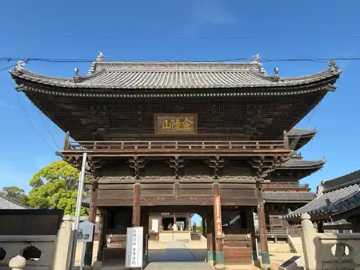 西大寺の{uncategorized: "未分類", other: "その他", undefined: "問題あり", building: "その他建物", grave: "お墓", sacred_gate: "鳥居", guardian: "狛犬", statue: "像", buddha: "仏像", history: "歴史", nature: "自然", garden: "庭園", animal: "動物", pagoda: "塔", temizu: "手水舎", mountain_gate: "山門・神門", sanctuary: "本殿・本堂", subordinate: "末社・摂社", art: "芸術", scenery: "景色", jizo: "地蔵", ema: "絵馬", goshuin: "御朱印", omikuji: "おみくじ", items: "授与品その他", amulet: "お守り", goshuincho: "御朱印帳", eats: "食事", festival: "お祭り", votive_dance: "神楽", shichigosan: "七五三参", wedding: "結婚式", experience: "体験その他", initially: "初詣", around: "周辺", anti_infection: "感染症対策"}
