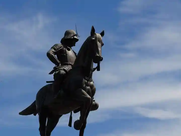 宮城縣護國神社の像