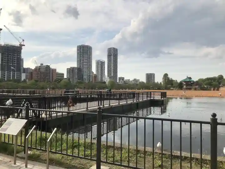 寛永寺不忍池弁天堂(東京都)