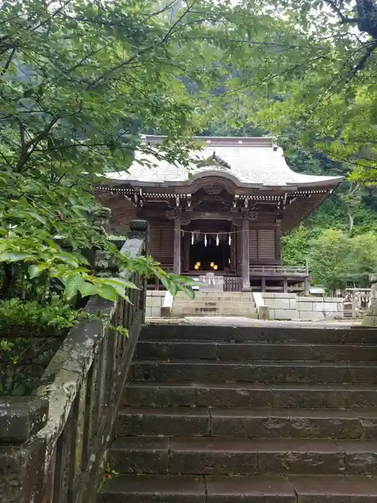 御霊神社の本殿・本堂