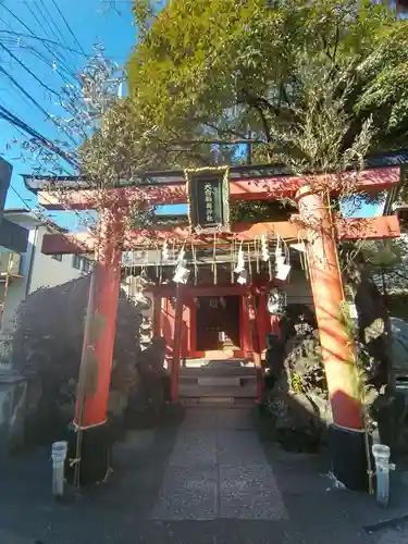 須賀神社の末社