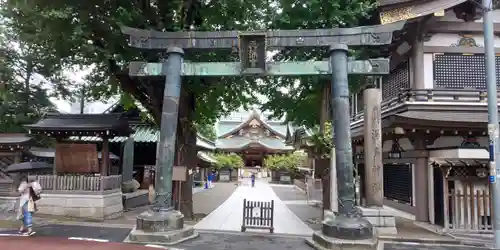 湯島天満宮の鳥居