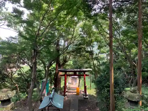 三柱神社のその他建物