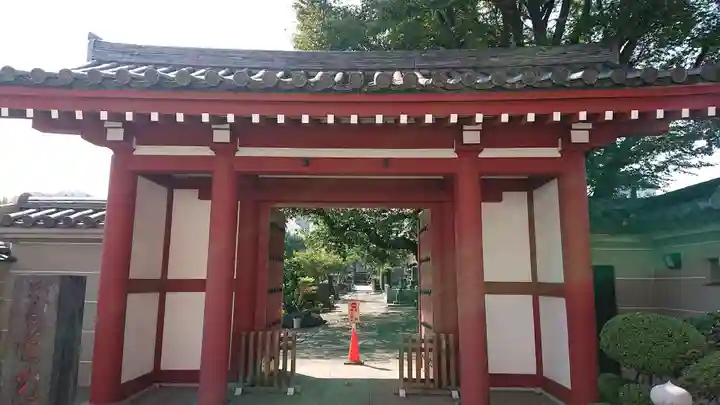 蓮光寺の山門・神門