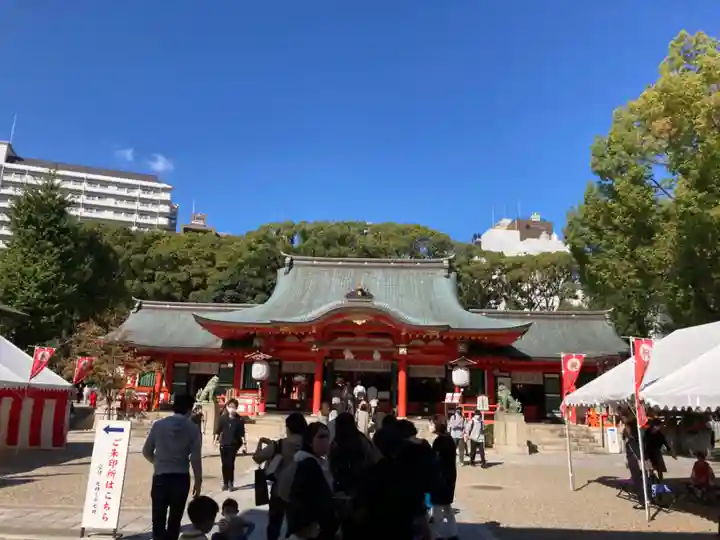 生田神社の本殿・本堂