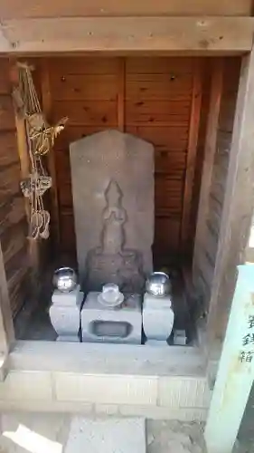 中島八幡神社の像