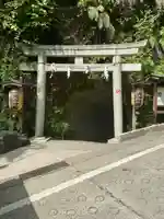 銭洗弁財天宇賀福神社(神奈川県)