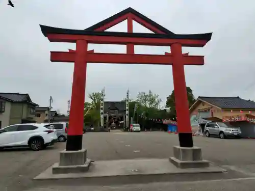 大地主神社の{uncategorized: "未分類", other: "その他", undefined: "問題あり", building: "その他建物", grave: "お墓", sacred_gate: "鳥居", guardian: "狛犬", statue: "像", buddha: "仏像", history: "歴史", nature: "自然", garden: "庭園", animal: "動物", pagoda: "塔", temizu: "手水舎", mountain_gate: "山門・神門", sanctuary: "本殿・本堂", subordinate: "末社・摂社", art: "芸術", scenery: "景色", jizo: "地蔵", ema: "絵馬", goshuin: "御朱印", omikuji: "おみくじ", items: "授与品その他", amulet: "お守り", goshuincho: "御朱印帳", eats: "食事", festival: "お祭り", votive_dance: "神楽", shichigosan: "七五三参", wedding: "結婚式", experience: "体験その他", initially: "初詣", around: "周辺", anti_infection: "感染症対策"}