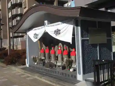 傍示堂石塔群の地蔵