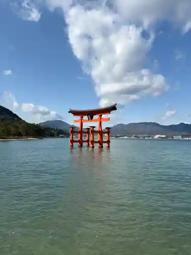 厳島神社(広島県)