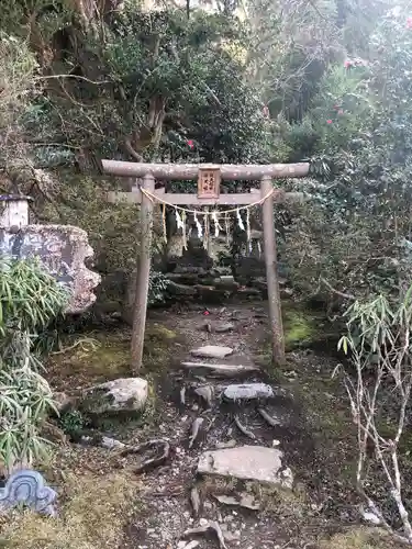 御岩神社の末社