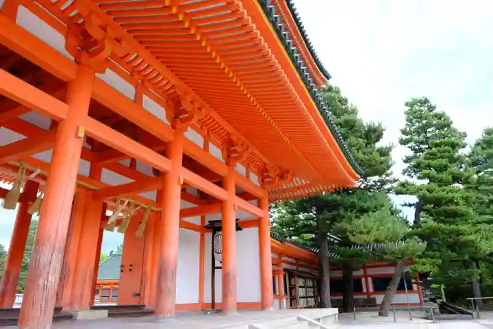 平安神宮の山門・神門