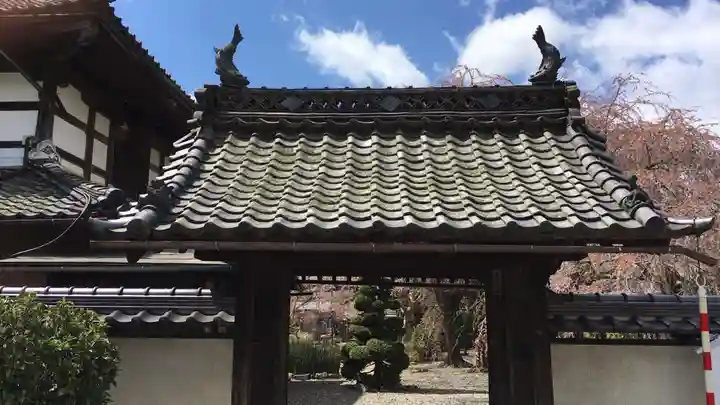 典厩寺の山門・神門