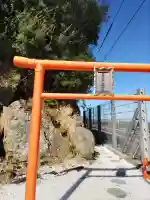 安乎岩戸神社(旧表記:安乎岩戸信龍神社)の{uncategorized: "未分類", other: "その他", undefined: "問題あり", building: "その他建物", grave: "お墓", sacred_gate: "鳥居", guardian: "狛犬", statue: "像", buddha: "仏像", history: "歴史", nature: "自然", garden: "庭園", animal: "動物", pagoda: "塔", temizu: "手水舎", mountain_gate: "山門・神門", sanctuary: "本殿・本堂", subordinate: "末社・摂社", art: "芸術", scenery: "景色", jizo: "地蔵", ema: "絵馬", goshuin: "御朱印", omikuji: "おみくじ", items: "授与品その他", amulet: "お守り", goshuincho: "御朱印帳", eats: "食事", festival: "お祭り", votive_dance: "神楽", shichigosan: "七五三参", wedding: "結婚式", experience: "体験その他", initially: "初詣", around: "周辺", anti_infection: "感染症対策"}