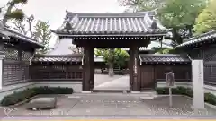 善能寺の山門