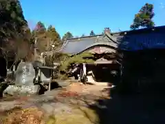 十萬部寺の本殿