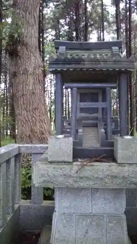 青龍神社の本殿