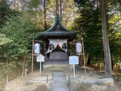 白國神社の{uncategorized: "未分類", other: "その他", undefined: "問題あり", building: "その他建物", grave: "お墓", sacred_gate: "鳥居", guardian: "狛犬", statue: "像", buddha: "仏像", history: "歴史", nature: "自然", garden: "庭園", animal: "動物", pagoda: "塔", temizu: "手水舎", mountain_gate: "山門・神門", sanctuary: "本殿・本堂", subordinate: "末社・摂社", art: "芸術", scenery: "景色", jizo: "地蔵", ema: "絵馬", goshuin: "御朱印", omikuji: "おみくじ", items: "授与品その他", amulet: "お守り", goshuincho: "御朱印帳", eats: "食事", festival: "お祭り", votive_dance: "神楽", shichigosan: "七五三参", wedding: "結婚式", experience: "体験その他", initially: "初詣", around: "周辺", anti_infection: "感染症対策"}
