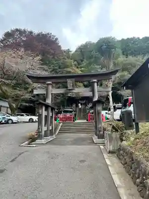 高尾山麓氷川神社(東京都)