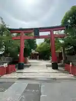 御霊神社の{uncategorized: "未分類", other: "その他", undefined: "問題あり", building: "その他建物", grave: "お墓", sacred_gate: "鳥居", guardian: "狛犬", statue: "像", buddha: "仏像", history: "歴史", nature: "自然", garden: "庭園", animal: "動物", pagoda: "塔", temizu: "手水舎", mountain_gate: "山門・神門", sanctuary: "本殿・本堂", subordinate: "末社・摂社", art: "芸術", scenery: "景色", jizo: "地蔵", ema: "絵馬", goshuin: "御朱印", omikuji: "おみくじ", items: "授与品その他", amulet: "お守り", goshuincho: "御朱印帳", eats: "食事", festival: "お祭り", votive_dance: "神楽", shichigosan: "七五三参", wedding: "結婚式", experience: "体験その他", initially: "初詣", around: "周辺", anti_infection: "感染症対策"}