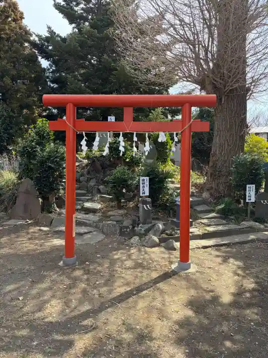女体神社の{uncategorized: "未分類", other: "その他", undefined: "問題あり", building: "その他建物", grave: "お墓", sacred_gate: "鳥居", guardian: "狛犬", statue: "像", buddha: "仏像", history: "歴史", nature: "自然", garden: "庭園", animal: "動物", pagoda: "塔", temizu: "手水舎", mountain_gate: "山門・神門", sanctuary: "本殿・本堂", subordinate: "末社・摂社", art: "芸術", scenery: "景色", jizo: "地蔵", ema: "絵馬", goshuin: "御朱印", omikuji: "おみくじ", items: "授与品その他", amulet: "お守り", goshuincho: "御朱印帳", eats: "食事", festival: "お祭り", votive_dance: "神楽", shichigosan: "七五三参", wedding: "結婚式", experience: "体験その他", initially: "初詣", around: "周辺", anti_infection: "感染症対策"}