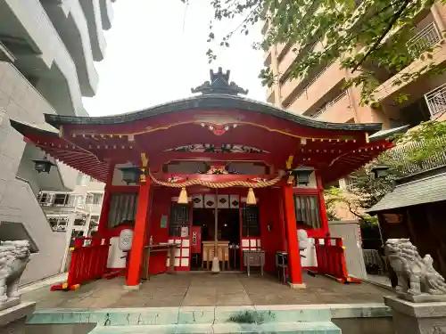 四宮神社の{uncategorized: "未分類", other: "その他", undefined: "問題あり", building: "その他建物", grave: "お墓", sacred_gate: "鳥居", guardian: "狛犬", statue: "像", buddha: "仏像", history: "歴史", nature: "自然", garden: "庭園", animal: "動物", pagoda: "塔", temizu: "手水舎", mountain_gate: "山門・神門", sanctuary: "本殿・本堂", subordinate: "末社・摂社", art: "芸術", scenery: "景色", jizo: "地蔵", ema: "絵馬", goshuin: "御朱印", omikuji: "おみくじ", items: "授与品その他", amulet: "お守り", goshuincho: "御朱印帳", eats: "食事", festival: "お祭り", votive_dance: "神楽", shichigosan: "七五三参", wedding: "結婚式", experience: "体験その他", initially: "初詣", around: "周辺", anti_infection: "感染症対策"}