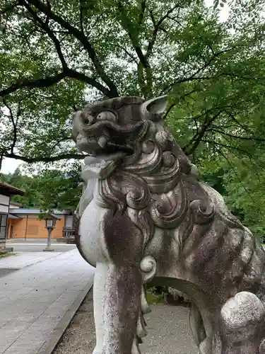 篠座神社の狛犬