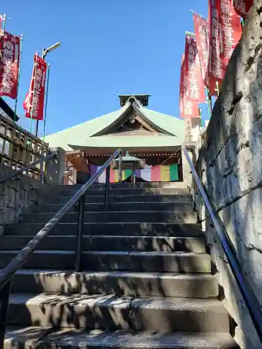 弘明寺の本殿・本堂