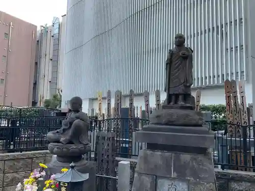 赤坂不動尊威徳寺(東京都)