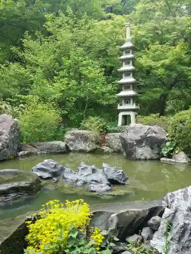 久安寺の庭園