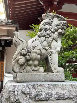 秋葉神社の狛犬