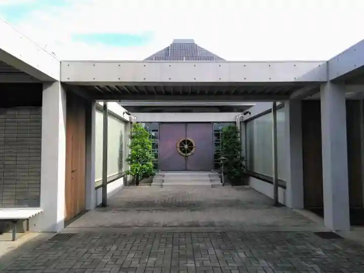 浄土宗千歳山観音院の本殿・本堂