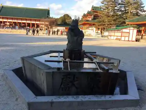 平安神宮の手水舎