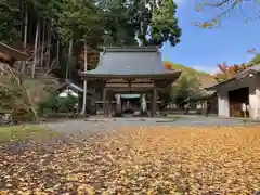 多治神社の本殿