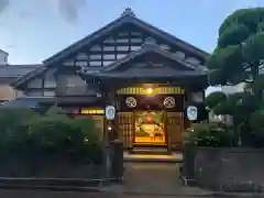 信光寺の本殿