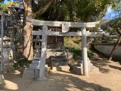 中厳前神社の鳥居