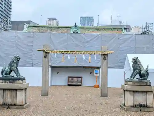今宮戎神社の{uncategorized: "未分類", other: "その他", undefined: "問題あり", building: "その他建物", grave: "お墓", sacred_gate: "鳥居", guardian: "狛犬", statue: "像", buddha: "仏像", history: "歴史", nature: "自然", garden: "庭園", animal: "動物", pagoda: "塔", temizu: "手水舎", mountain_gate: "山門・神門", sanctuary: "本殿・本堂", subordinate: "末社・摂社", art: "芸術", scenery: "景色", jizo: "地蔵", ema: "絵馬", goshuin: "御朱印", omikuji: "おみくじ", items: "授与品その他", amulet: "お守り", goshuincho: "御朱印帳", eats: "食事", festival: "お祭り", votive_dance: "神楽", shichigosan: "七五三参", wedding: "結婚式", experience: "体験その他", initially: "初詣", around: "周辺", anti_infection: "感染症対策"}