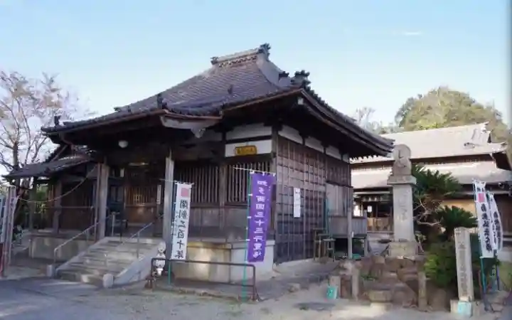 観音寺の本殿・本堂