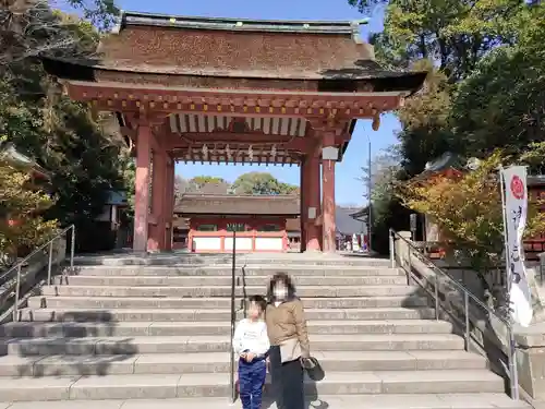 津島神社の山門