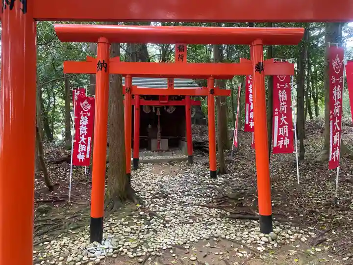 産田神社の{uncategorized: "未分類", other: "その他", undefined: "問題あり", building: "その他建物", grave: "お墓", sacred_gate: "鳥居", guardian: "狛犬", statue: "像", buddha: "仏像", history: "歴史", nature: "自然", garden: "庭園", animal: "動物", pagoda: "塔", temizu: "手水舎", mountain_gate: "山門・神門", sanctuary: "本殿・本堂", subordinate: "末社・摂社", art: "芸術", scenery: "景色", jizo: "地蔵", ema: "絵馬", goshuin: "御朱印", omikuji: "おみくじ", items: "授与品その他", amulet: "お守り", goshuincho: "御朱印帳", eats: "食事", festival: "お祭り", votive_dance: "神楽", shichigosan: "七五三参", wedding: "結婚式", experience: "体験その他", initially: "初詣", around: "周辺", anti_infection: "感染症対策"}