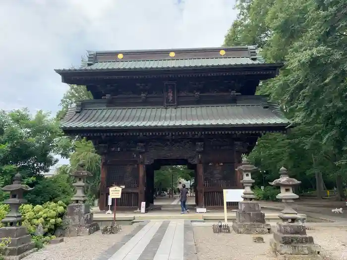 妻沼聖天山歓喜院の山門