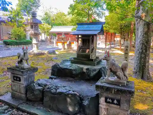 片山八幡社の末社・摂社