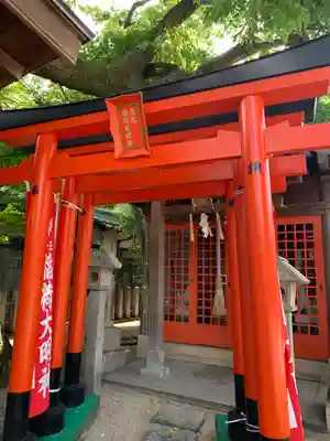 七松八幡神社の末社・摂社