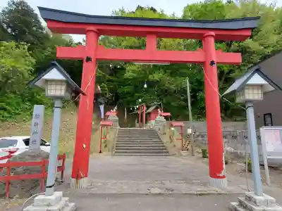 上湯川稲荷神社の鳥居