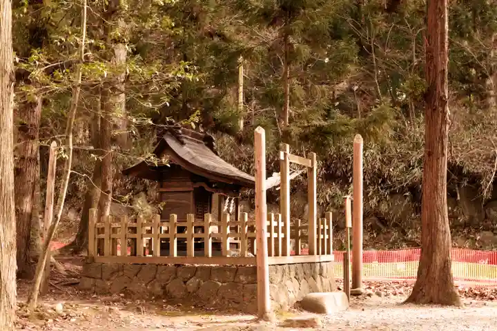 諏訪大社下社春宮(長野県)