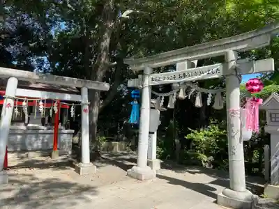 多摩川浅間神社の鳥居