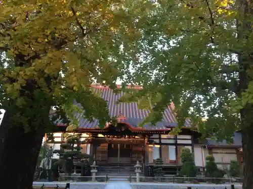 長念寺の本殿