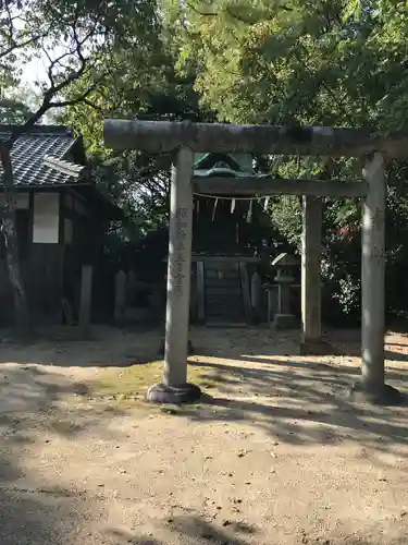 宇夫階神社の末社・摂社